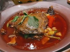 -有红鸡毛店·川菜(建设路店)