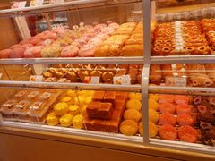 -好利来(东四店)