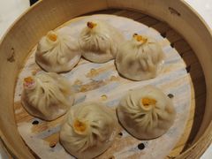 蟹粉小笼包-绿波廊(豫园店)