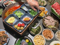 -楠小云·云南鲜菌·鲜牛自助火锅(九眼桥店)