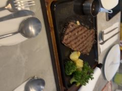 -必胜客(尹山湖歌林公园店)