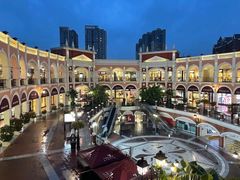 -佛罗伦萨小镇广佛名品奥特莱斯(疏港路店)