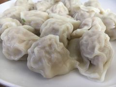 -溢香专业制作饺子云吞(莲花二村店)