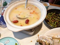 -粥满堂地道湖北菜(南湖都会店)