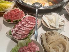 -朱氏胖子烂火锅(洪崖洞店)