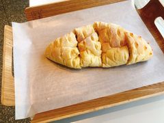 -奈雪的茶(百盛店)