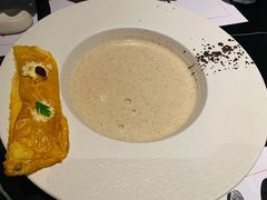 -洛缦音乐餐厅(工业展览馆万象城店)
