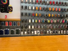 -Apple零售店(华贸购物中心店)