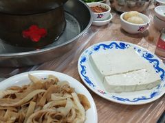 -鑫龙火锅城(环山路店)