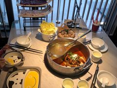-左庭右院鲜牛肉火锅(浦江欢乐颂店)