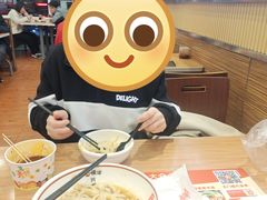 -顺溜·手工刀削面·黑金店(铜锣湾店)