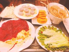 -山城年华老火锅(玉林店)
