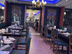 -新白鹿餐厅(百联中环店)