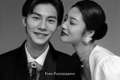 -雨墨婚纱摄影工作室