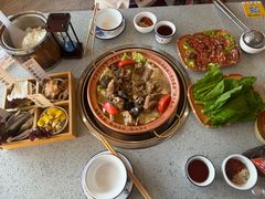 -阿婆情腊排骨火锅(金虹路店)