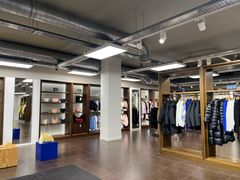 -巴宝莉工厂店/折扣店(工厂店)