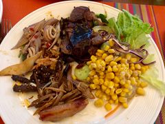 -岷山饭店-芝芝自助餐厅