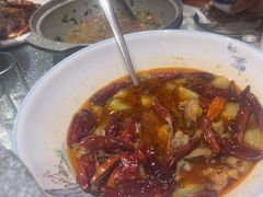 -松沪名灶·豆浆鱼头·新上海菜(飞航吾悦广场店)