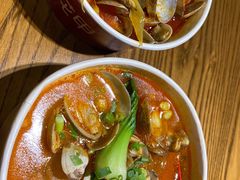 -何记花甲(海岸城旗舰店)