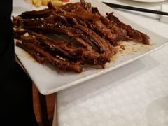 -渝半城经典川粤菜(重庆天地店)