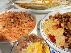 -丹水桥地锅鱼·翘嘴鲌·地方特色全鱼宴(丹江口大坝店)