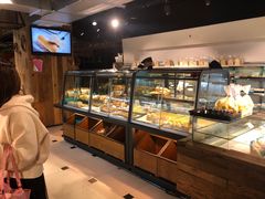 面包甜点陈列柜-罗莎蛋糕Rosa bread(四方坪店)