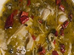 -临界音乐酒馆·小龙虾·江湖菜(华熙LIVE·鱼洞店)