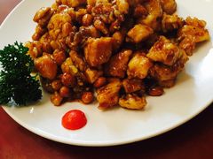 -金牌餐厅·天津菜·八珍豆腐·老爆三(瓷房子店)