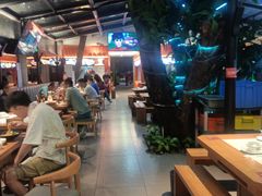 -海岛八号龙虾烧烤田鸡(蓝天路总店)