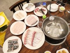 -正能量脆肉鲩火锅