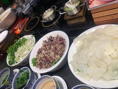 -四海一家自助餐(益田假日广场店)