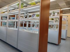 -无奔眼镜·蔡司·依视路授权店(马家堡店)