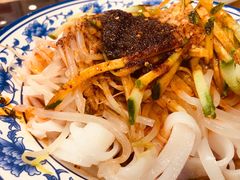 -陕味食族油泼面·小炒盖码面(双榆树店)