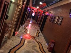 -依呀呀ktv烧烤小串(中山西路店)