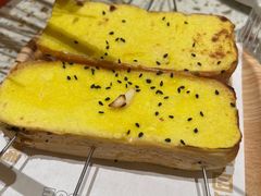 -小董哥烤串·爆汁大油边(故宫店)