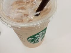 -星巴克(前滩世贸中心店)
