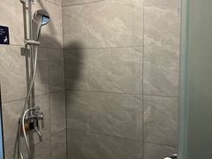 -雅斯特国际酒店(宝安国际会展中心店)