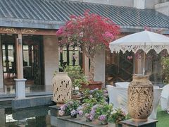 -云南荟·湖畔领宴(领事馆店)