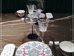 店内布置-海派悦庭·海胆烧麦·新融合菜(凯德广场店)