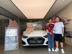 -深圳锦龙奥迪4S店(前海店)