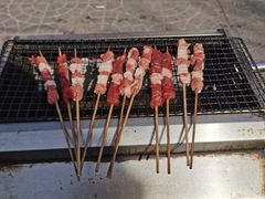 -尚庄度假村·庭台树下·户外烧烤·团建CS·轰趴营地(上庄水库店)