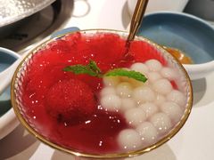 -左庭右院鲜牛肉火锅(金山万达店)