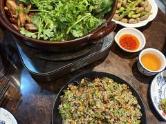 -凤兴鸡煲(宝安海雅店)