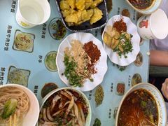 -黄妈伤心凉粉总店(名店街店)