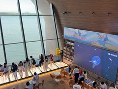 -抱抱地球咖啡馆(国家海洋博物馆店)