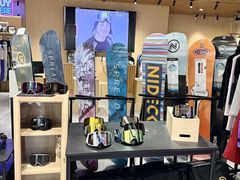 -深圳国际会展中心希尔顿酒店(前海华发冰雪世界店)