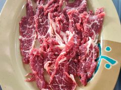 现切牛肉-三千坪超级火锅市场·土灶牛肉火锅