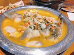 -隔壁老王·家常云南菜(花巷店)