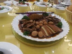 -山明水秀大饭店
