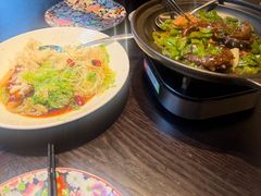 -连鹭海鲜·海肠捞饭·海胆饭(星海店)